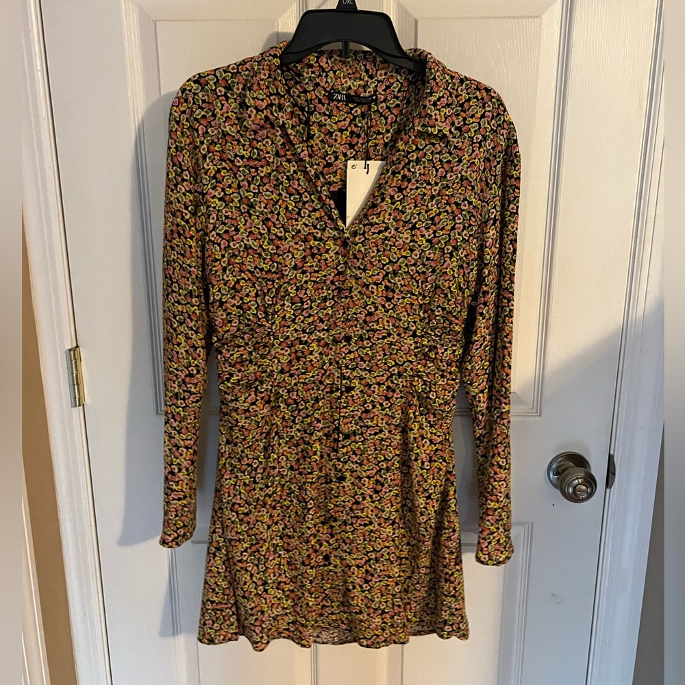Floral Summer LS Dress. NEVER WORN WITH TAGS